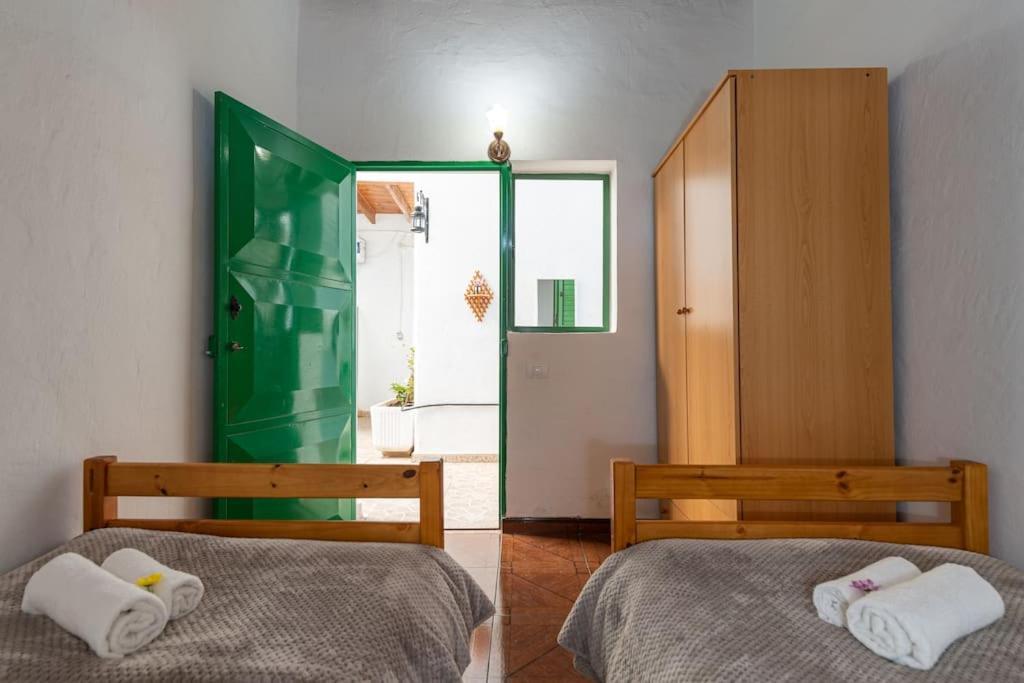Vivienda Vacacional Ca' Pepita Y Jose El Albercon Exterior photo